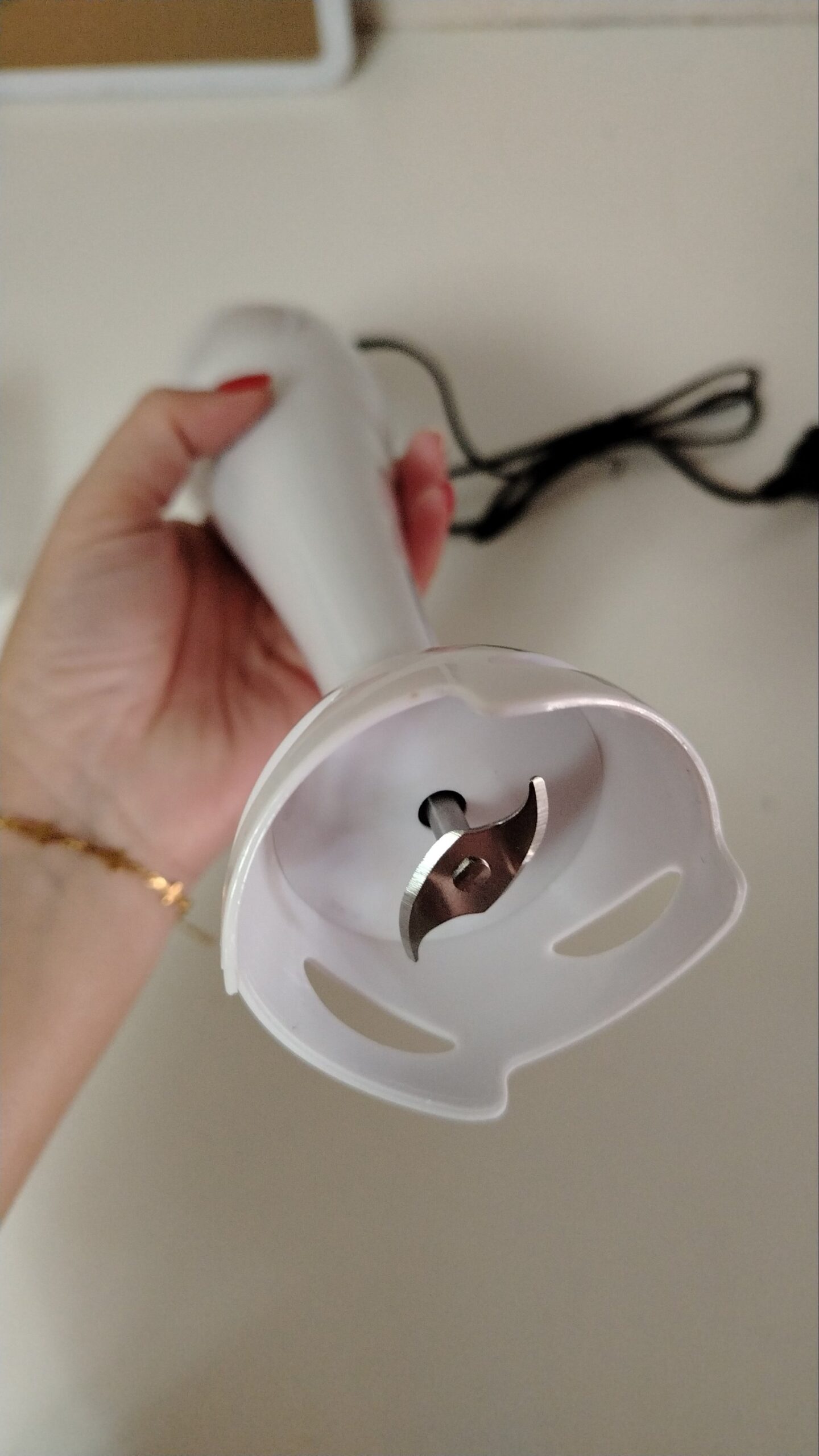 BATIDORA DE MANO ELECTRICA - Image 3