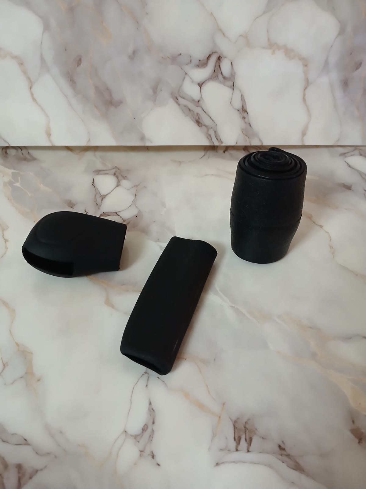 KIT CUBRE VOLANTE COLOR NEGRO - Image 2