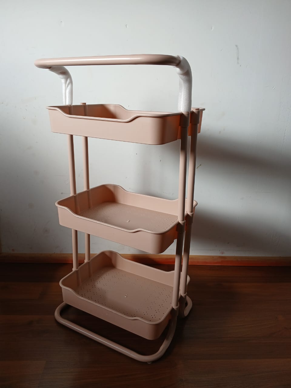 CARRITO 3 NIVELES PLASTICO ROSA - Image 4