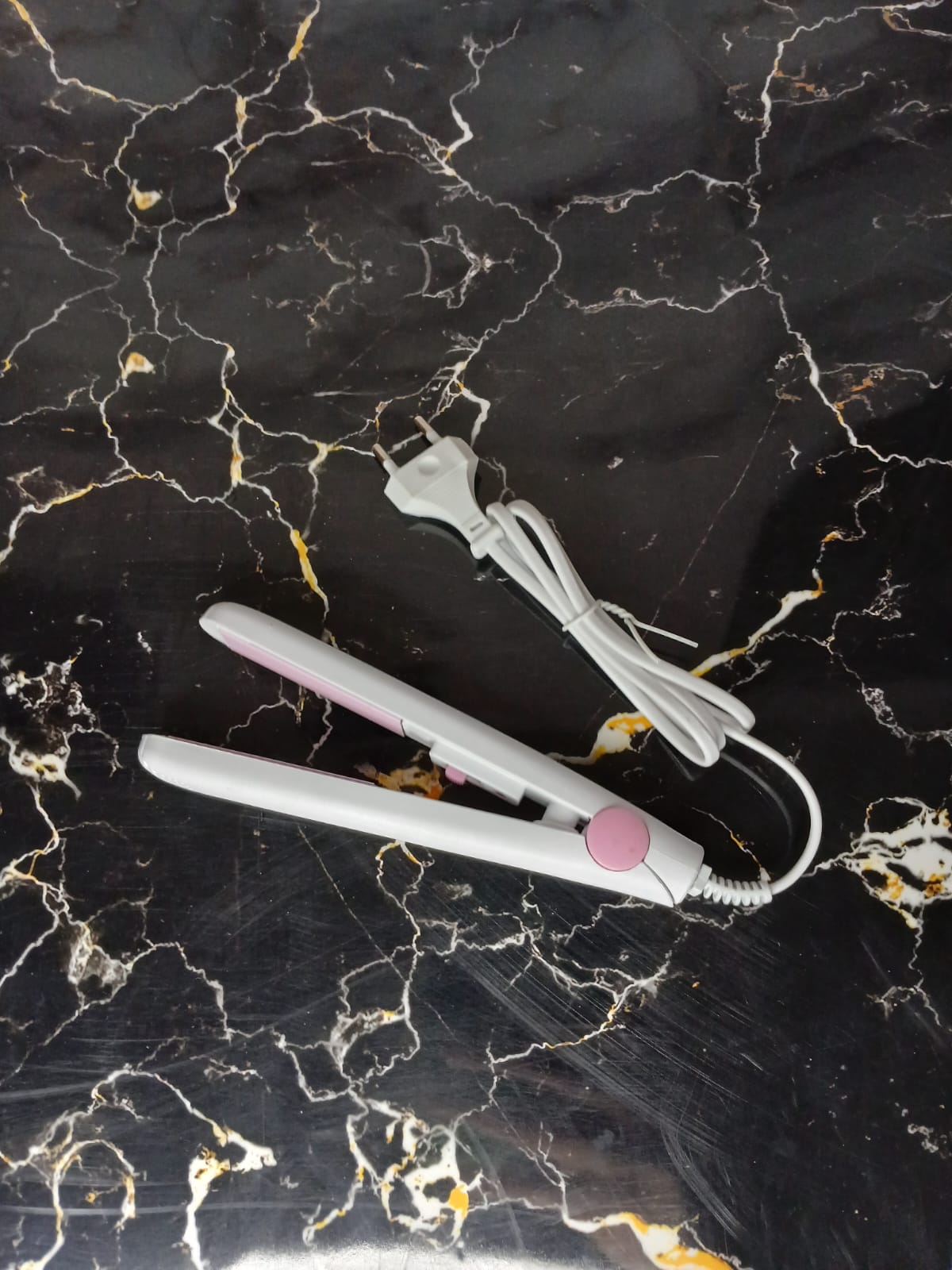 MINI PLANCHA PARA CABELLO BLANCO - Image 2